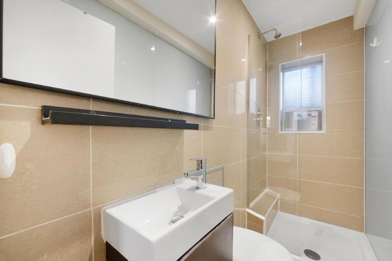 1 Bedroom W Terrace * London