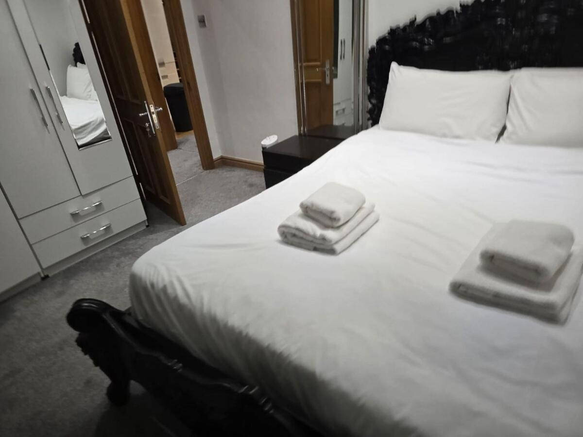 Estatesmen Mount Street Mayfair Flat * London