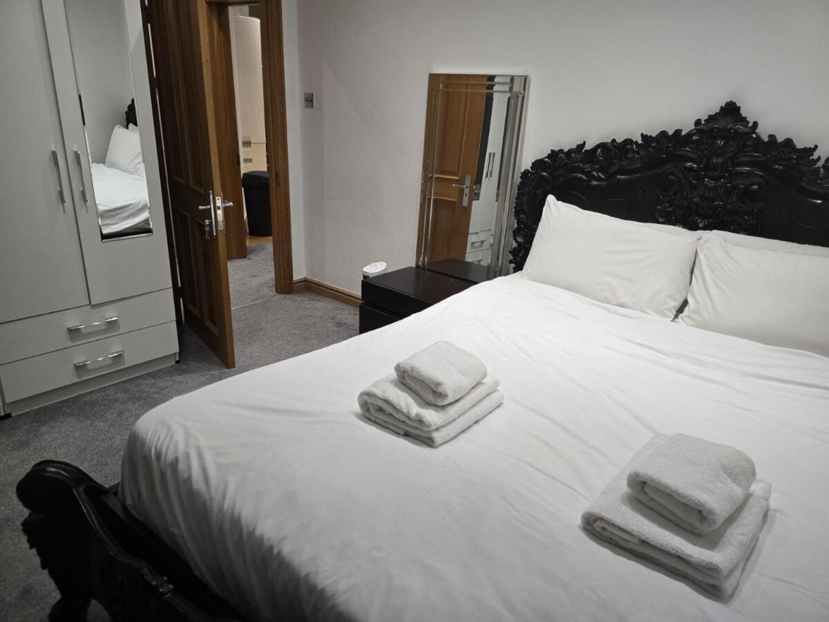 Estatesmen Mount Street Mayfair Flat London