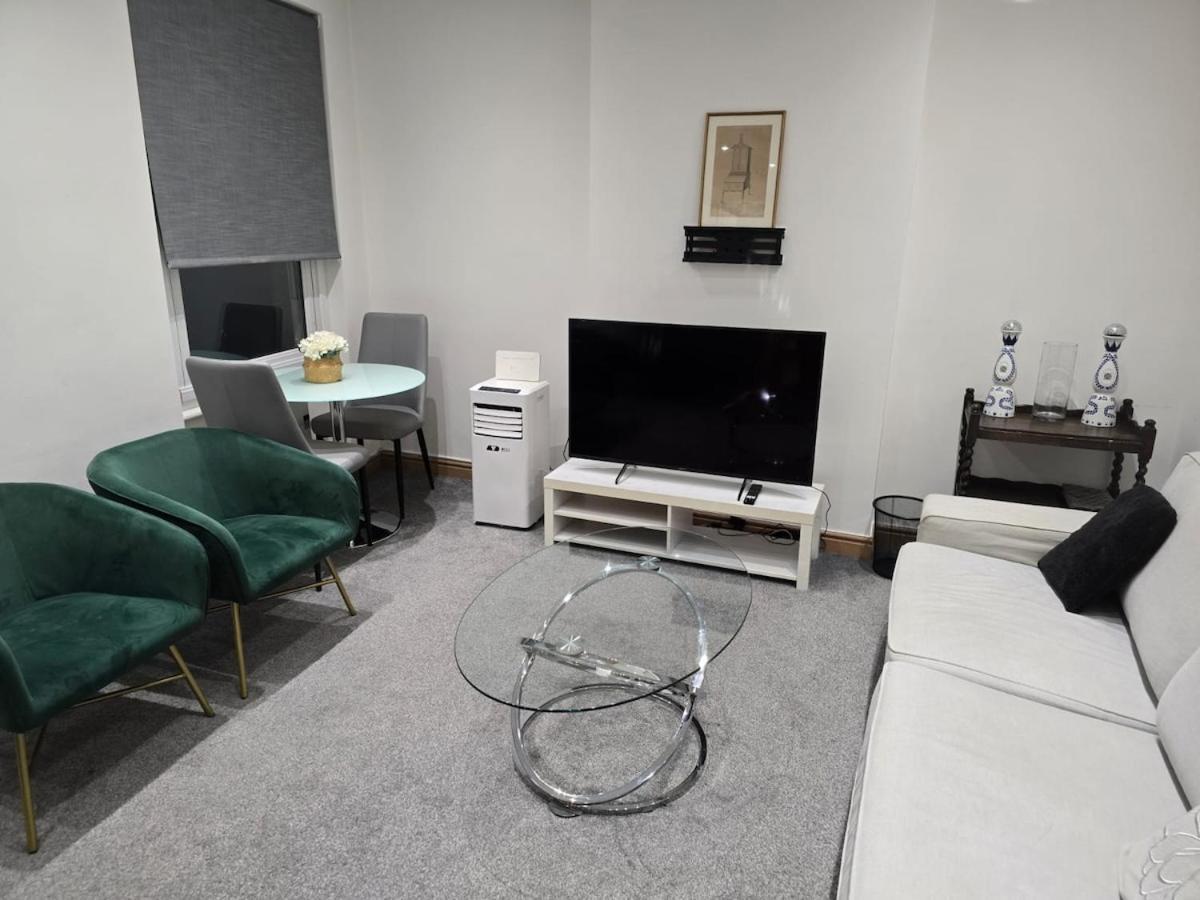 Estatesmen Mount Street Mayfair Flat Apartment