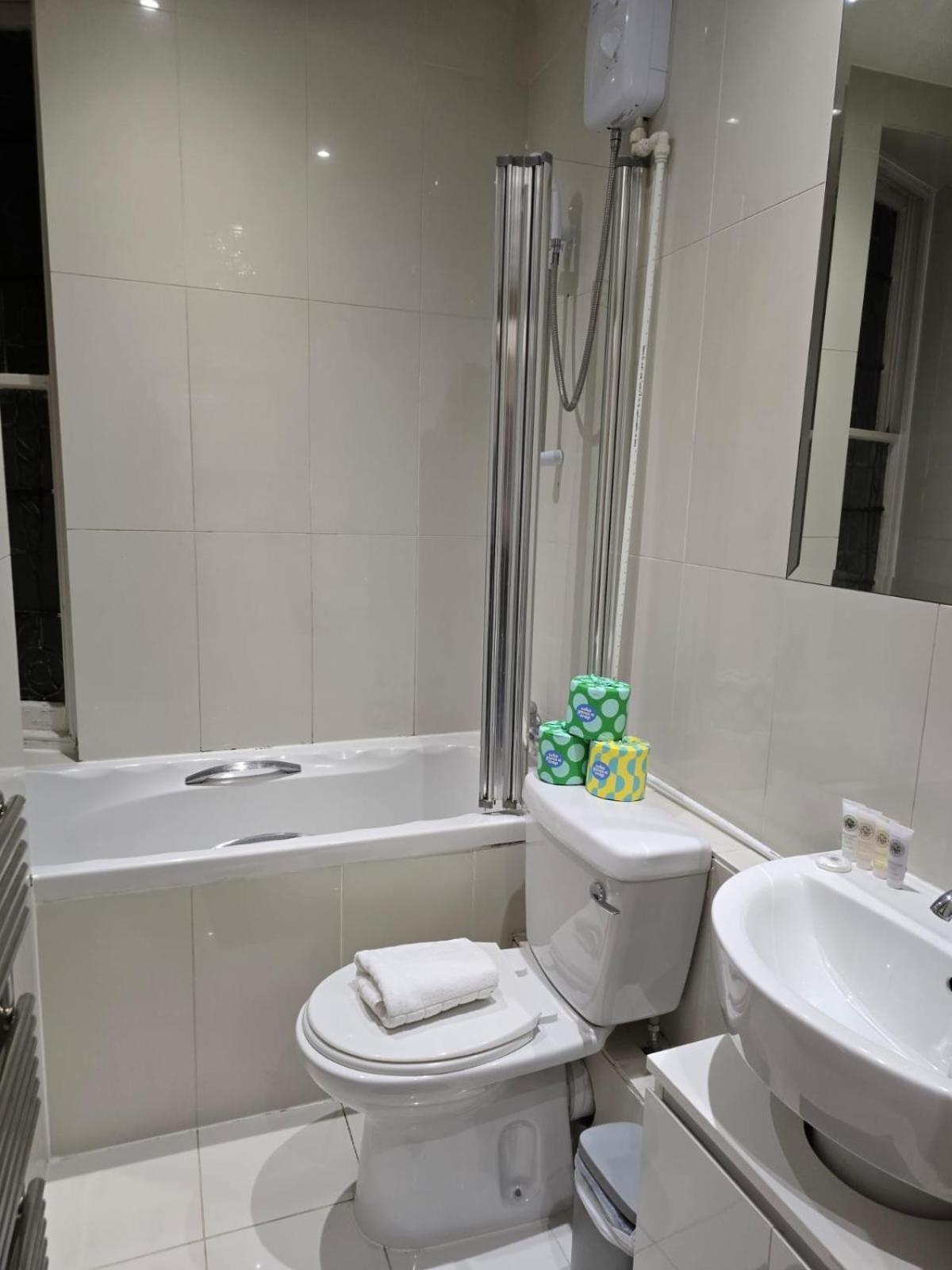 Estatesmen Mount Street Mayfair Flat Apartment London