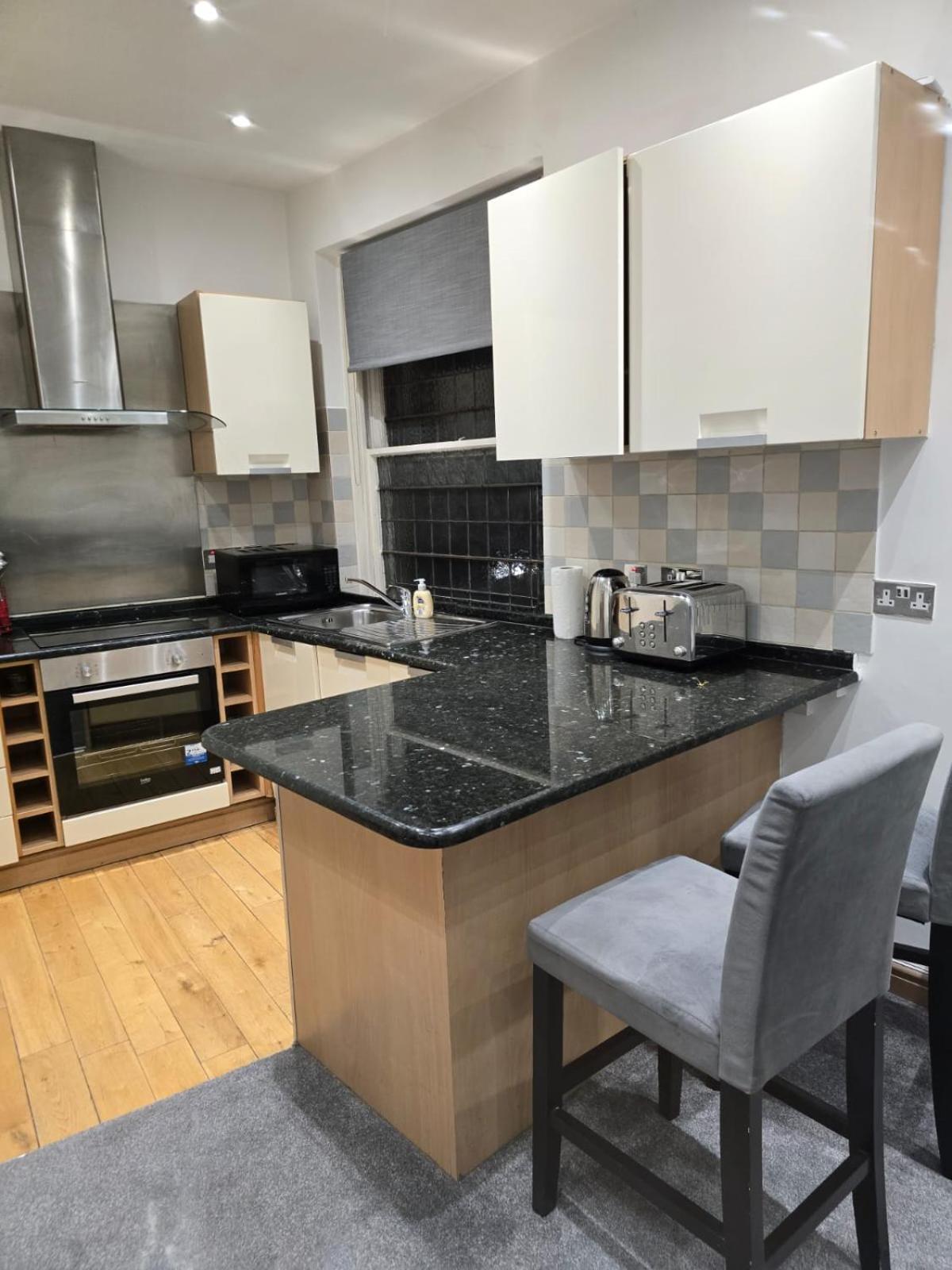 Estatesmen Mount Street Mayfair Flat London