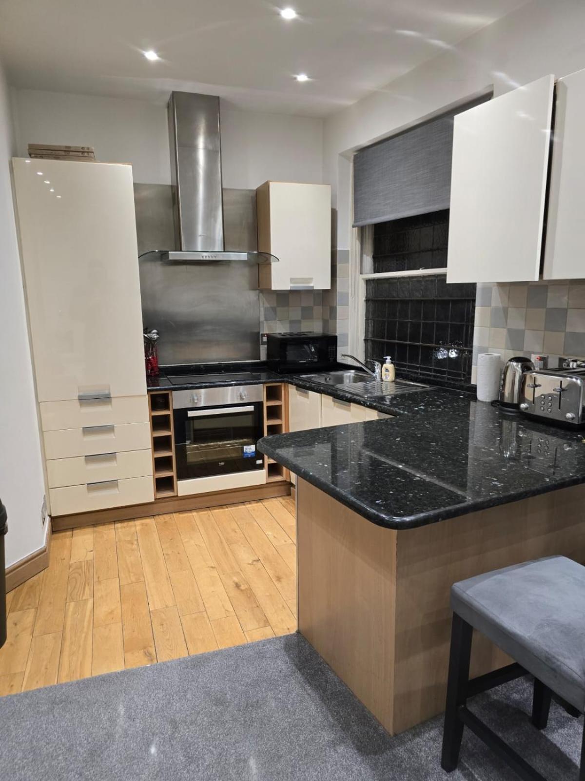 Apartment Estatesmen Mount Street Mayfair Flat *