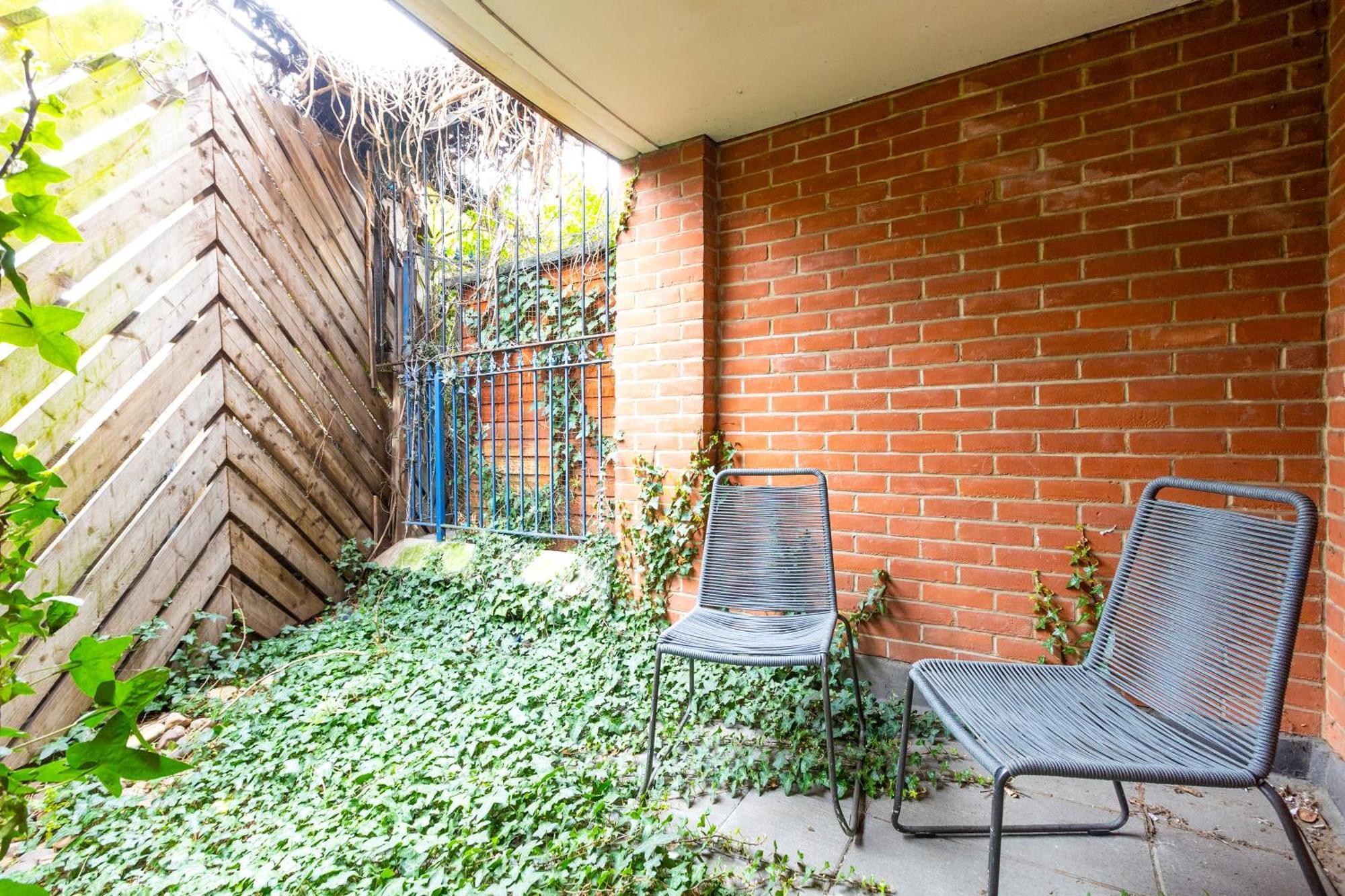 Sunny 1br Gem Near Canary Wharf With Parking