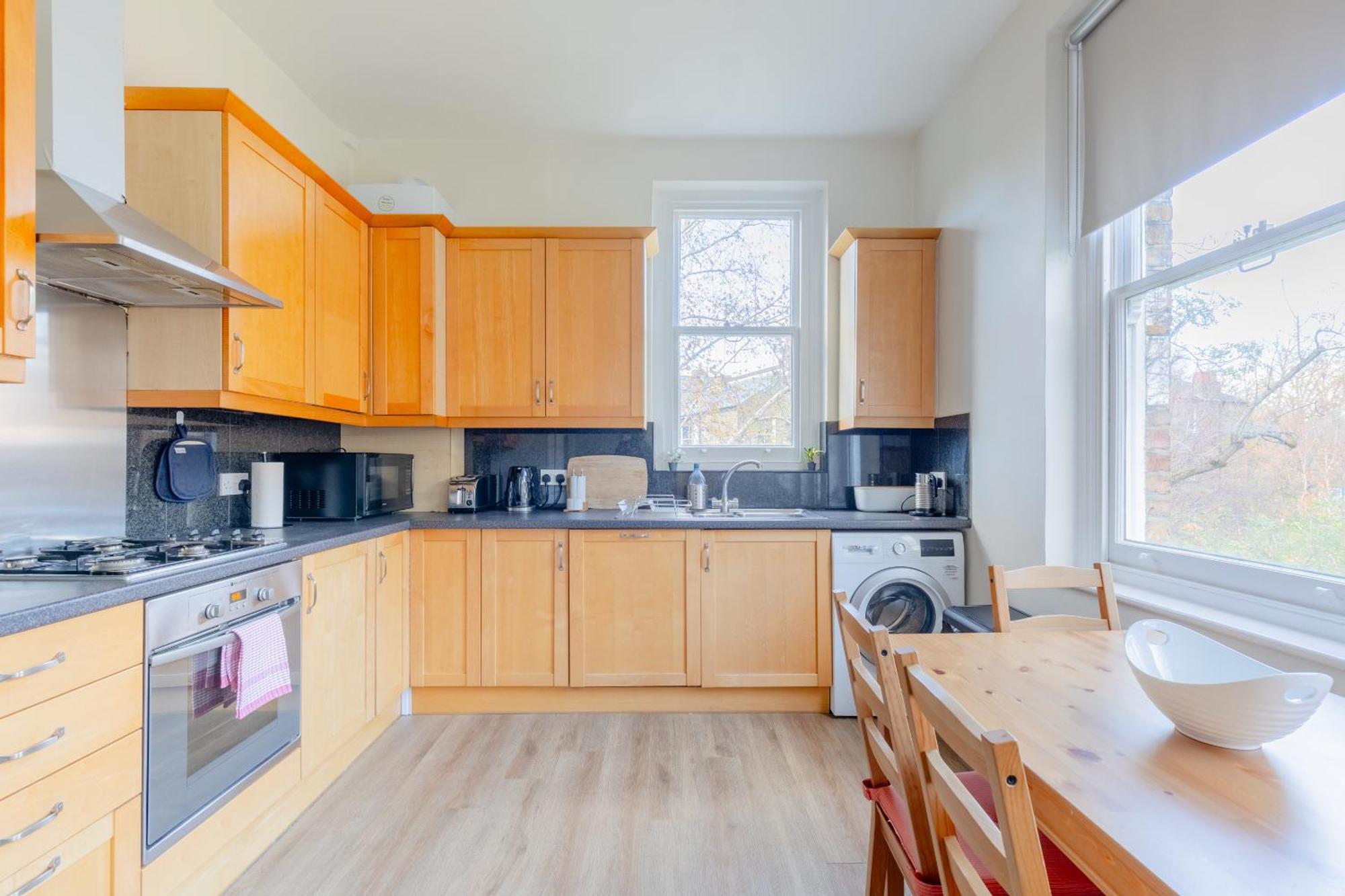 Tasteful 2bd Flat In Listed Building Maida Vale London