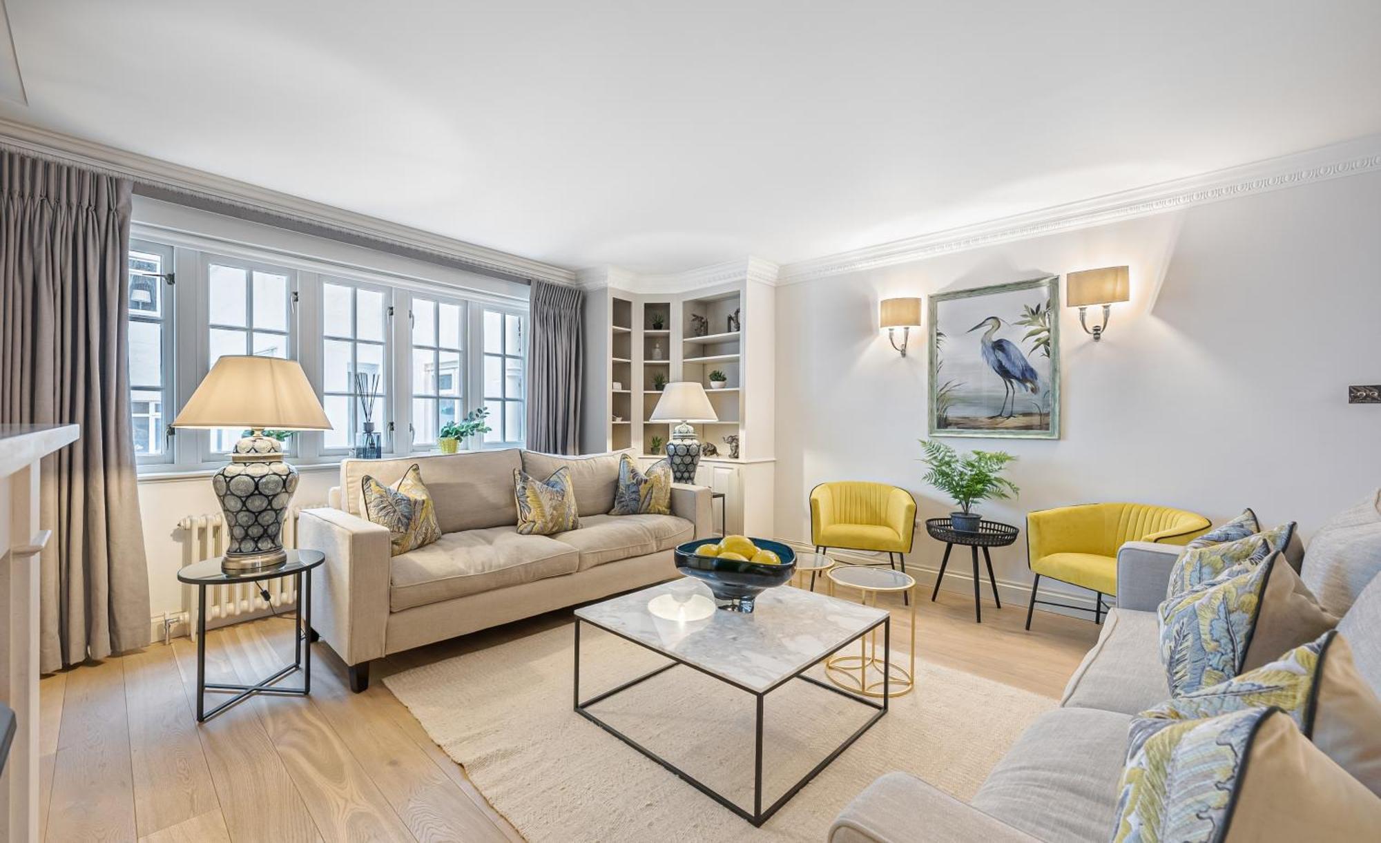 Modern 3 Bedroom Luxury House With Garage In London