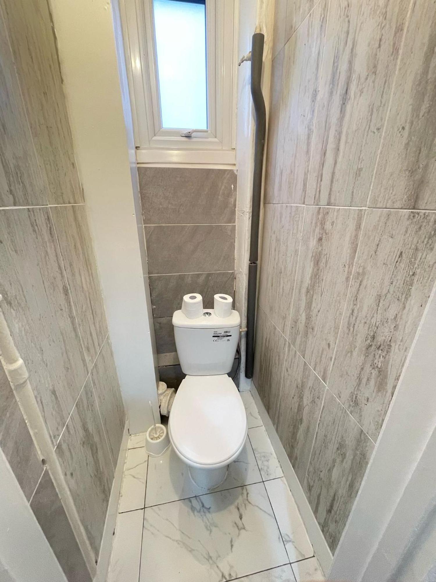 Leilighet Lovely 2 Bed Flat 2 Floor Miles London
