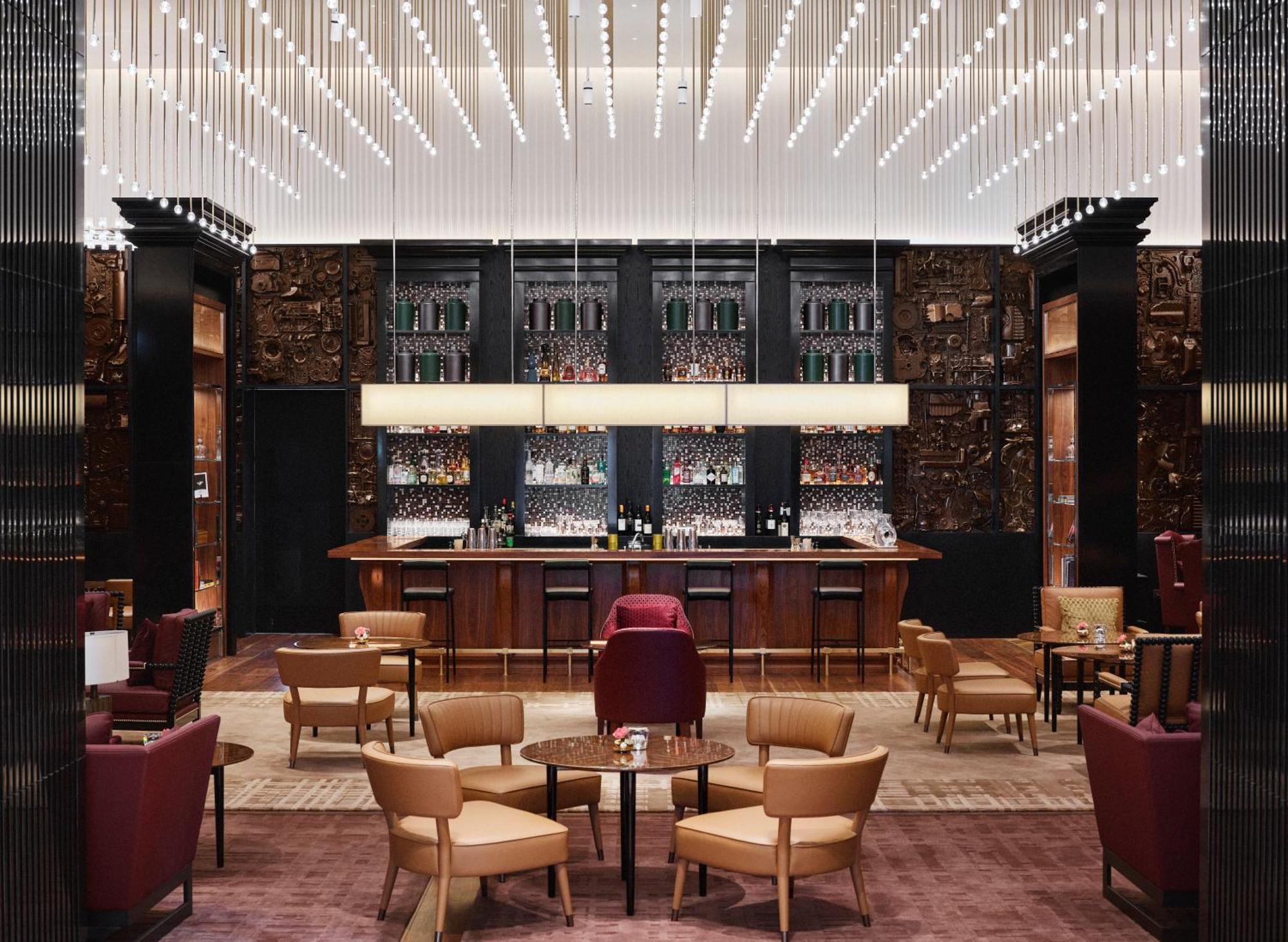 Park Hyatt River Thames Hotel