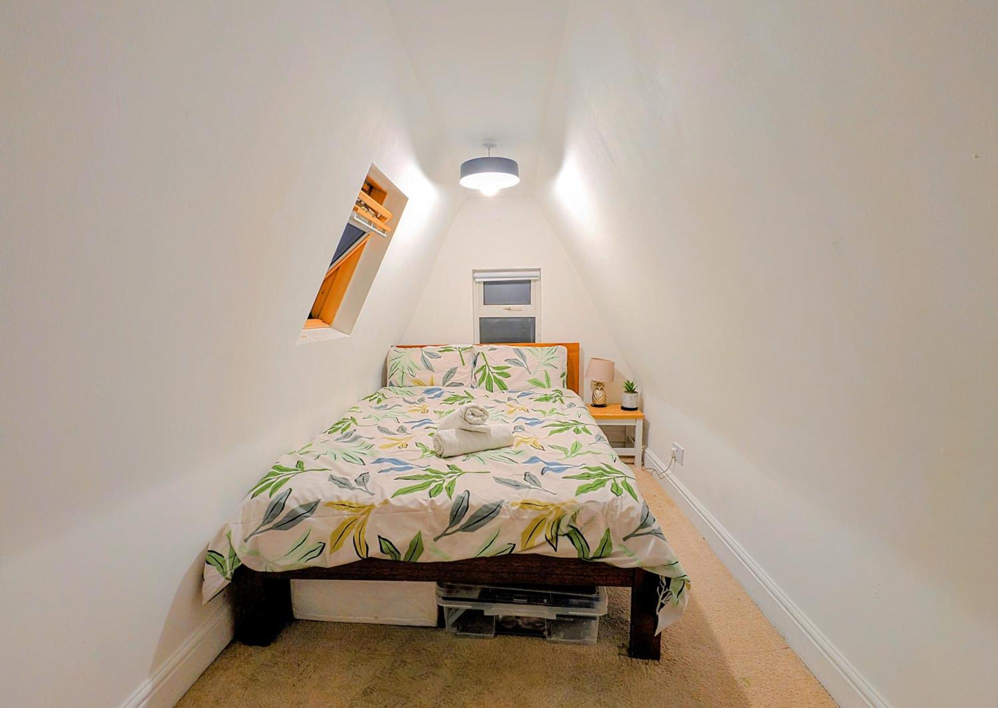 Coach House In Brixton Appartement *