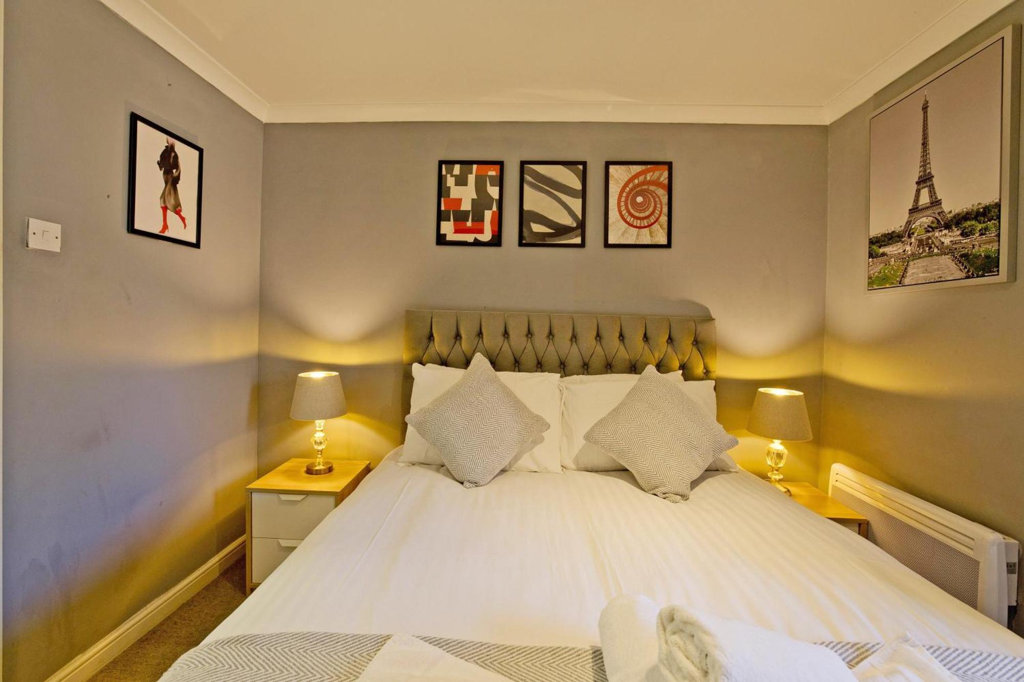 Apartment Imperial Meridian Place London