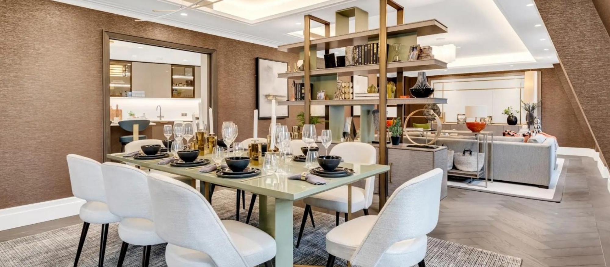 4 Bedrooms Of Comfort And Style In * London