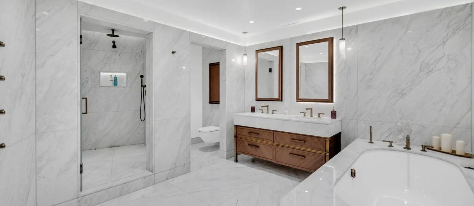 4 Bedrooms Of Comfort And Style In *