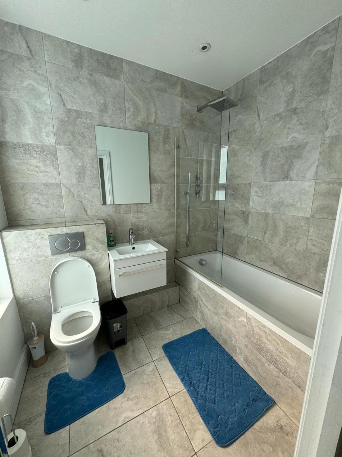 Apartment Superb 2 Bed - Ideal For Families Or Work Trips
