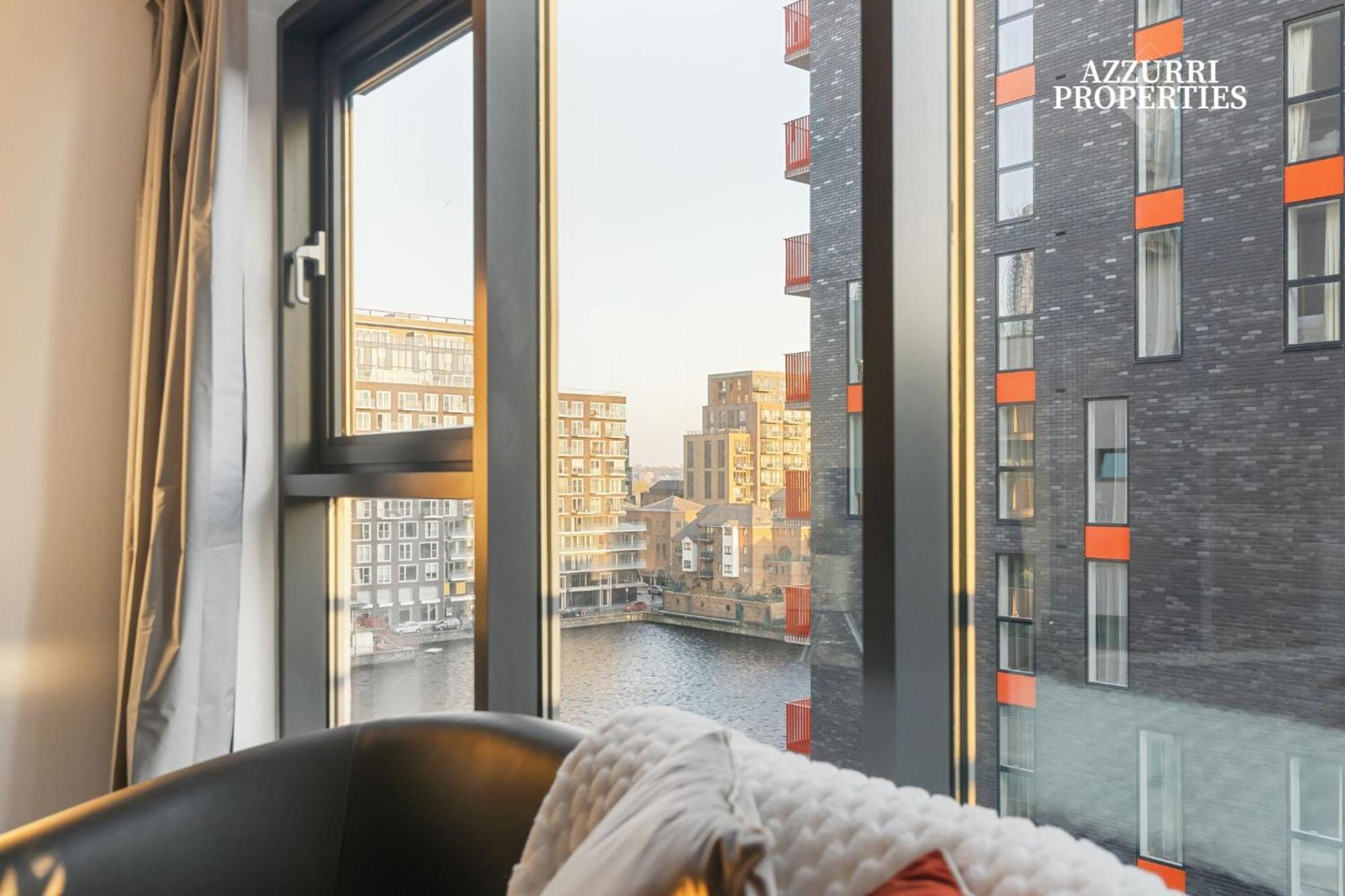 Leilighet 2 Bed Only Five Minutes Walk From Crossharbour