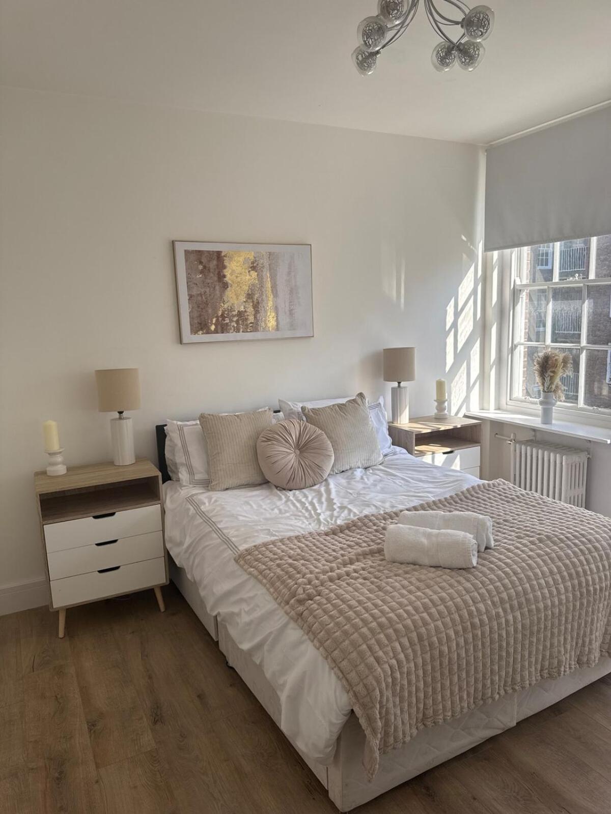 Apartment Queensway Dream, Hyde Park