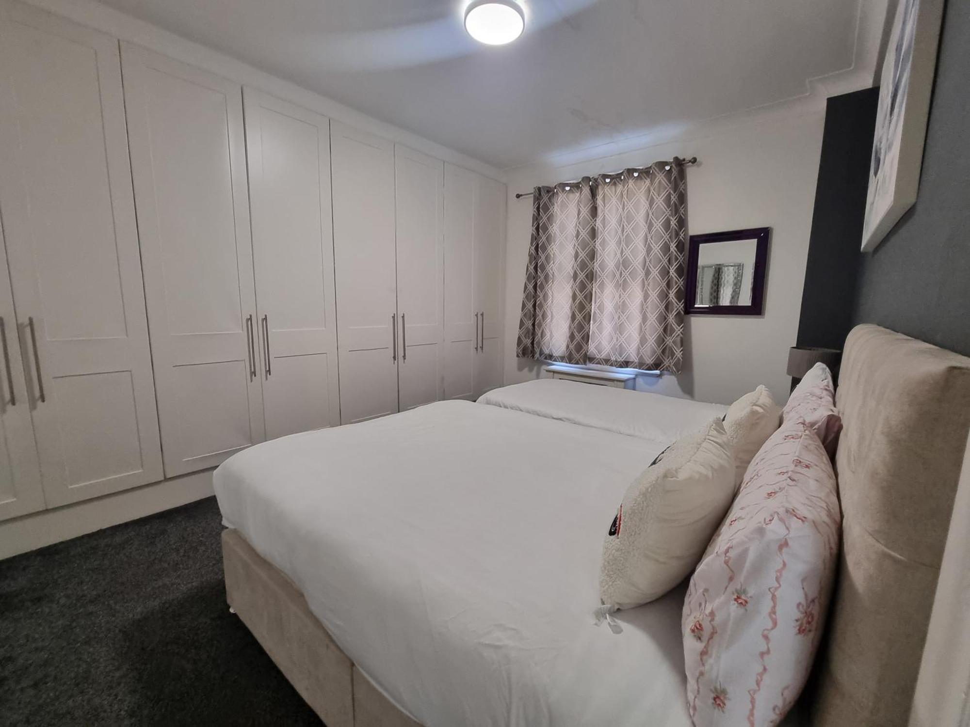 4th Flr Fantastic 3 Bedroom Flat In W2-g15 Apartment London