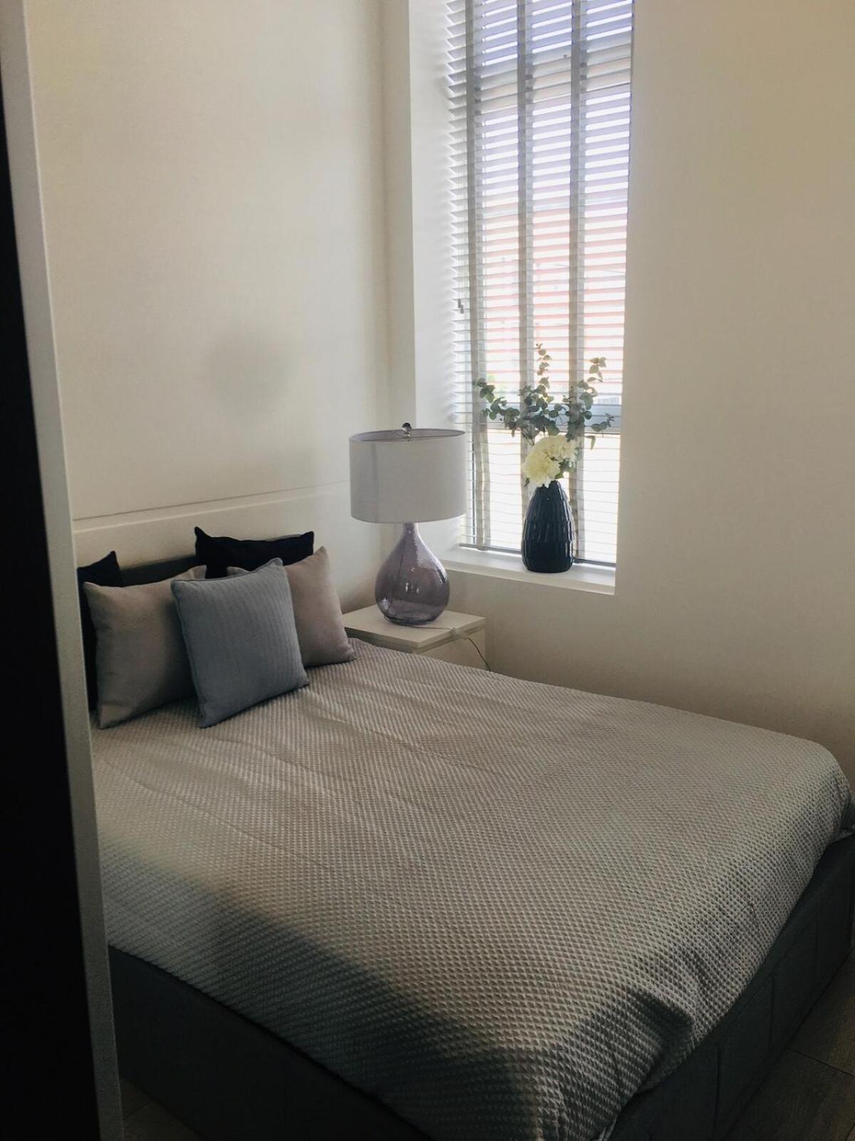 Modern 2bed Warehouse Conversion Apartment, West Apartment *