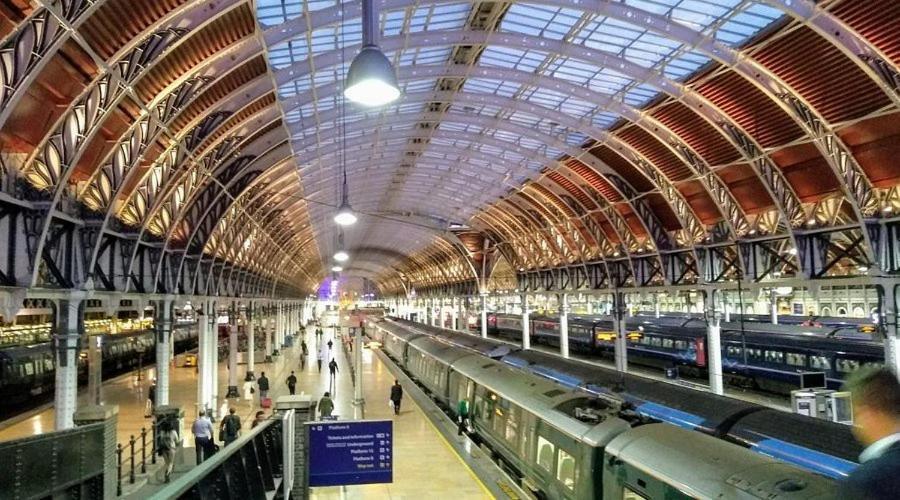 Exceptional 4 Bedroom House Paddington Station! Holiday home