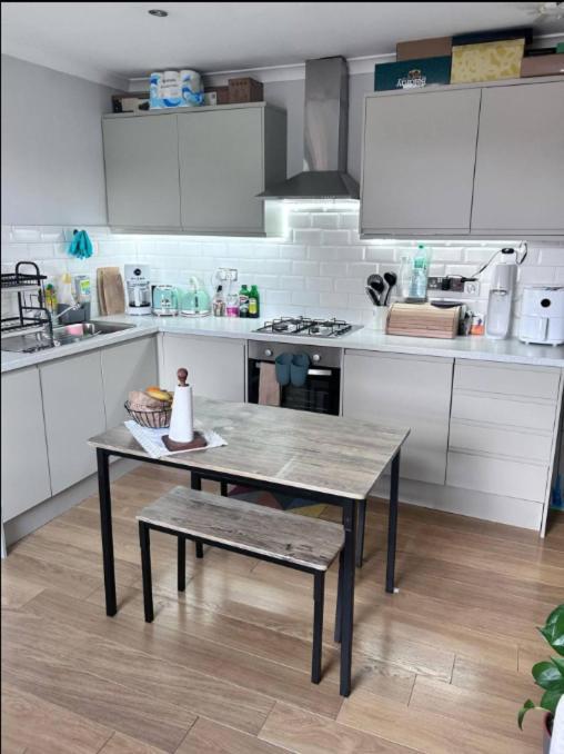 Lovely 1br Flat Near Notting Hill & Kensalrise London