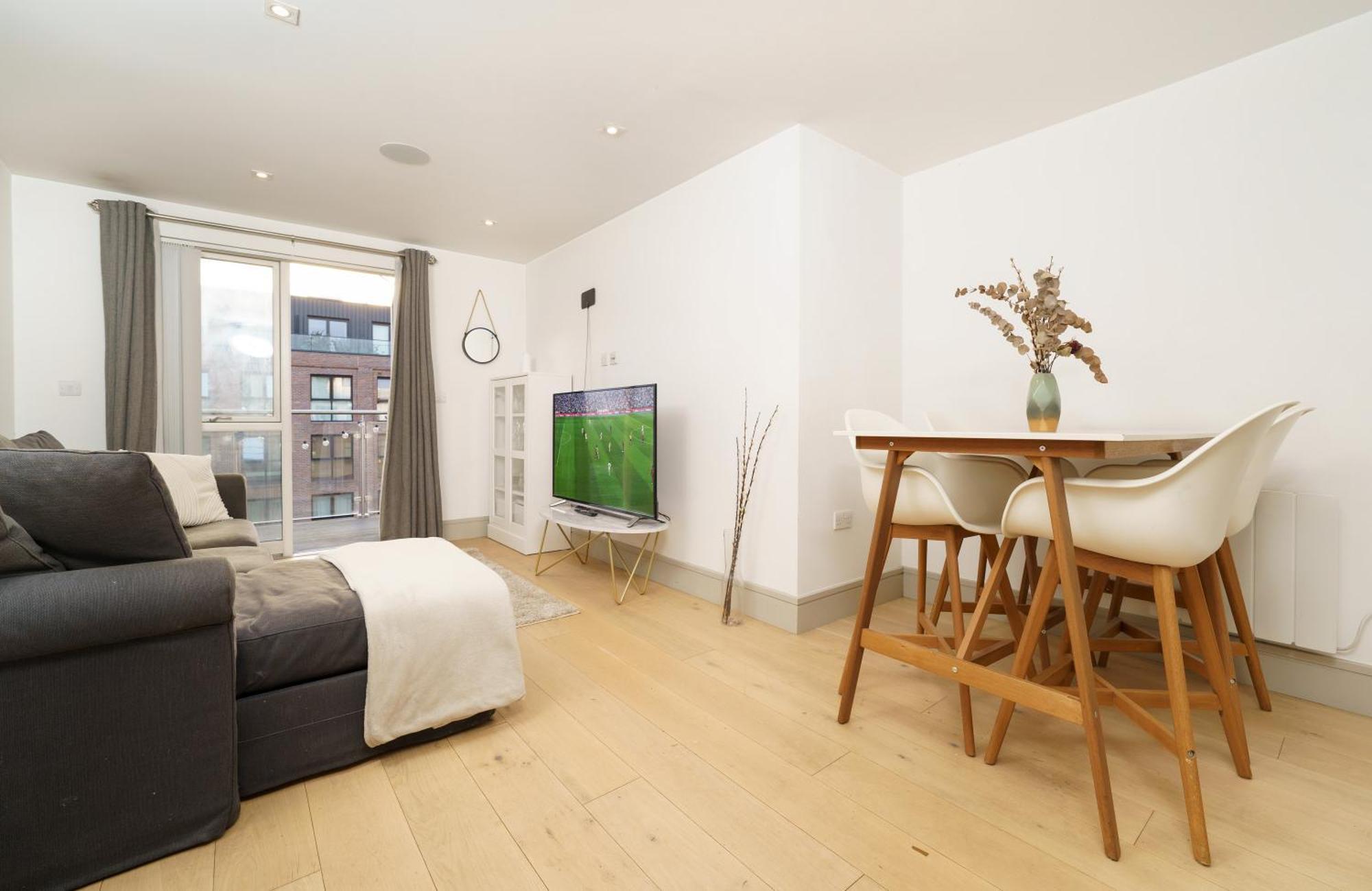 Apartment Luxury 1br Tottenham London