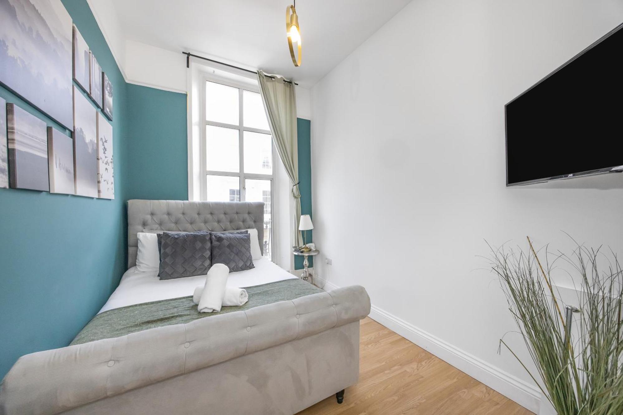 Pimlico Hub Guest house