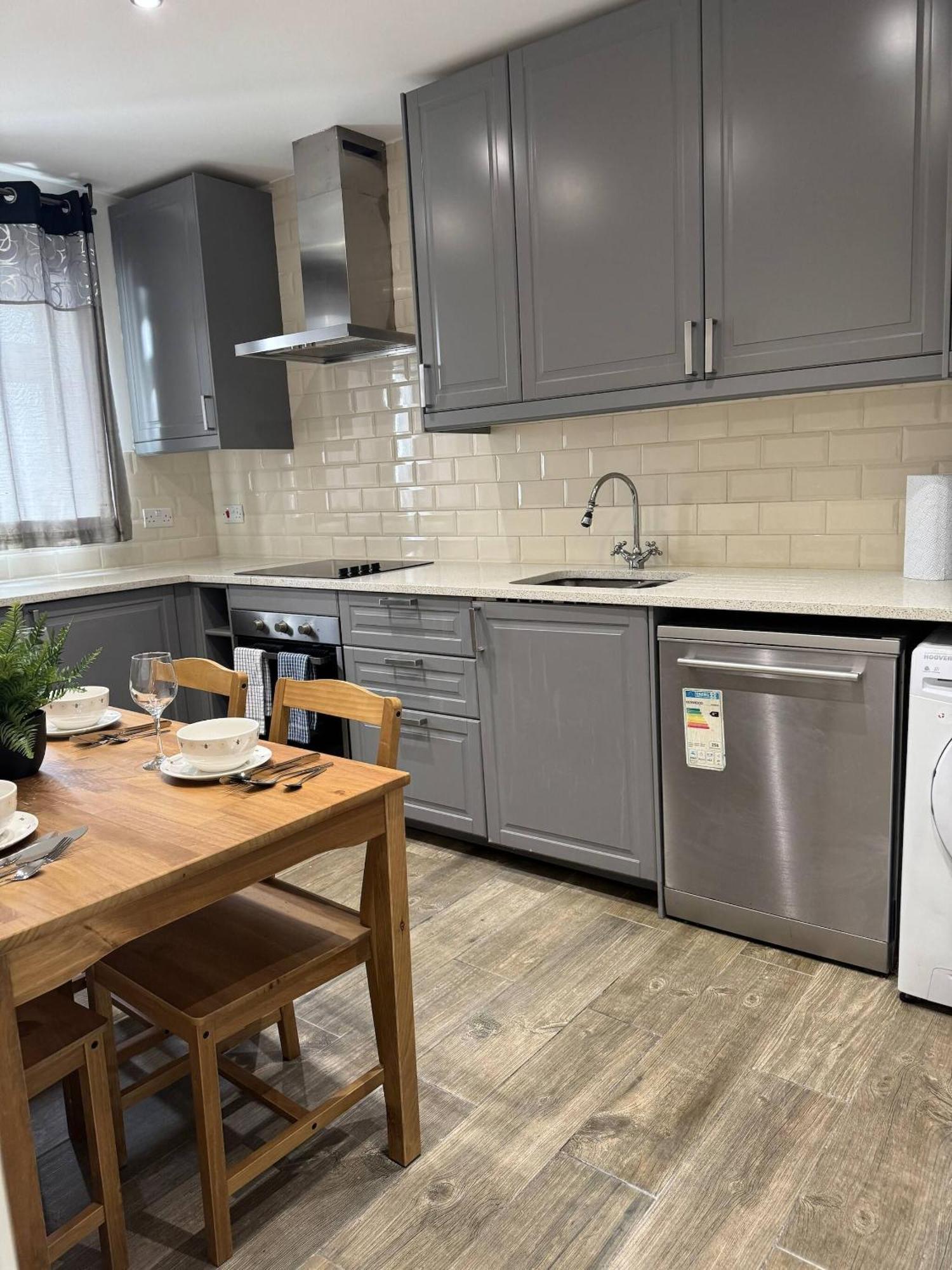 Beautiful 2 Bed Cricklewood London