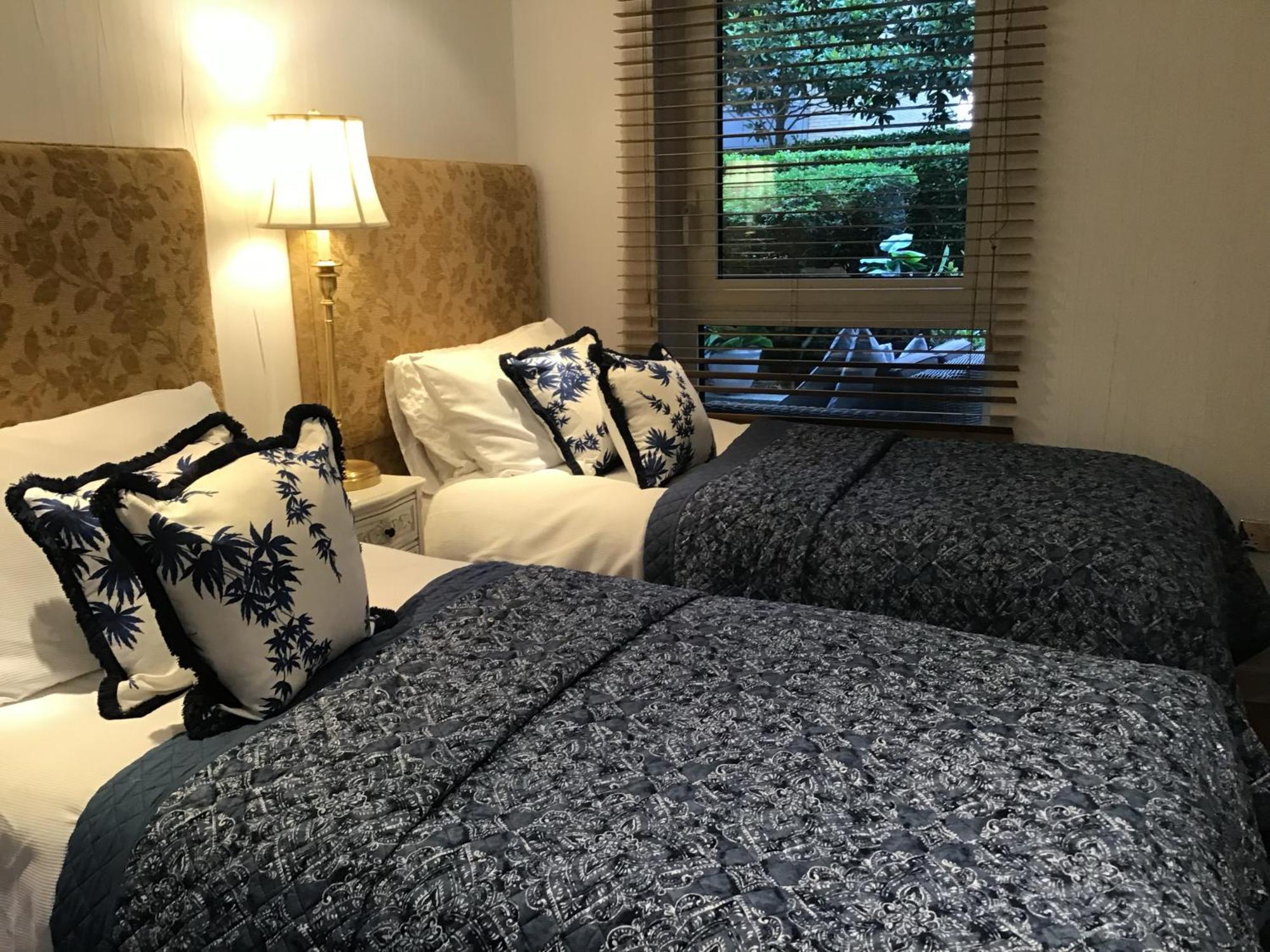 5 Regal House Apartment