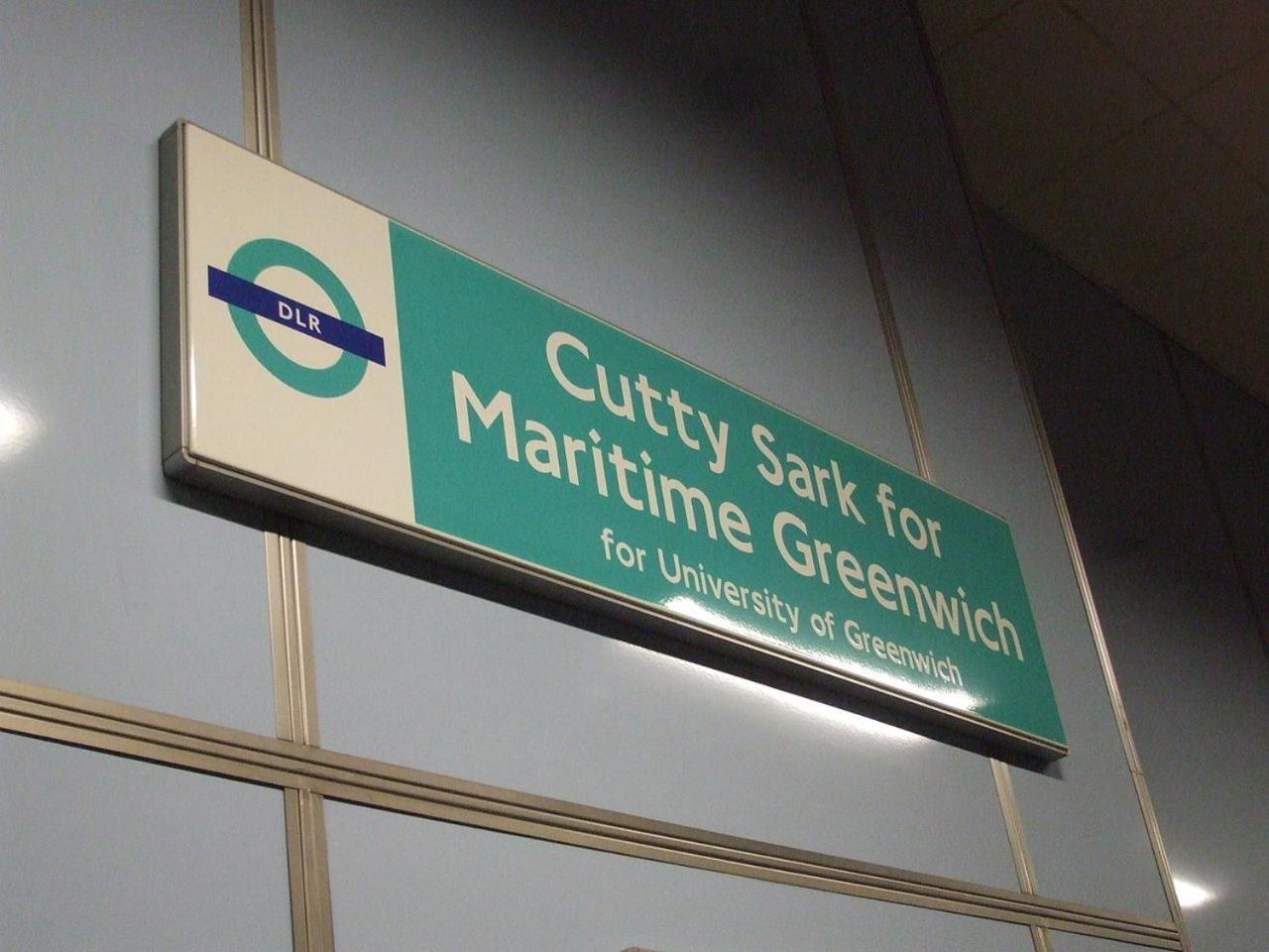 Maitland Luxury 2 Bedroom Greenwich With Good Living Space Sleeps 5 Guest- 1 Minute From Greenwich Dlr Station