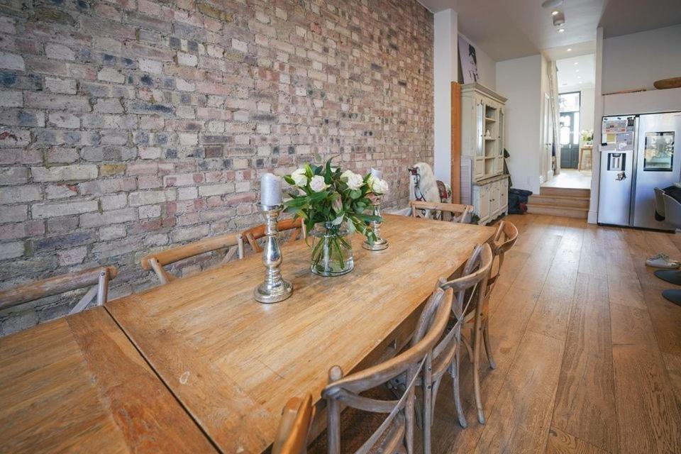 Holiday home Stunning 5-bedroom House In The Heart Of London