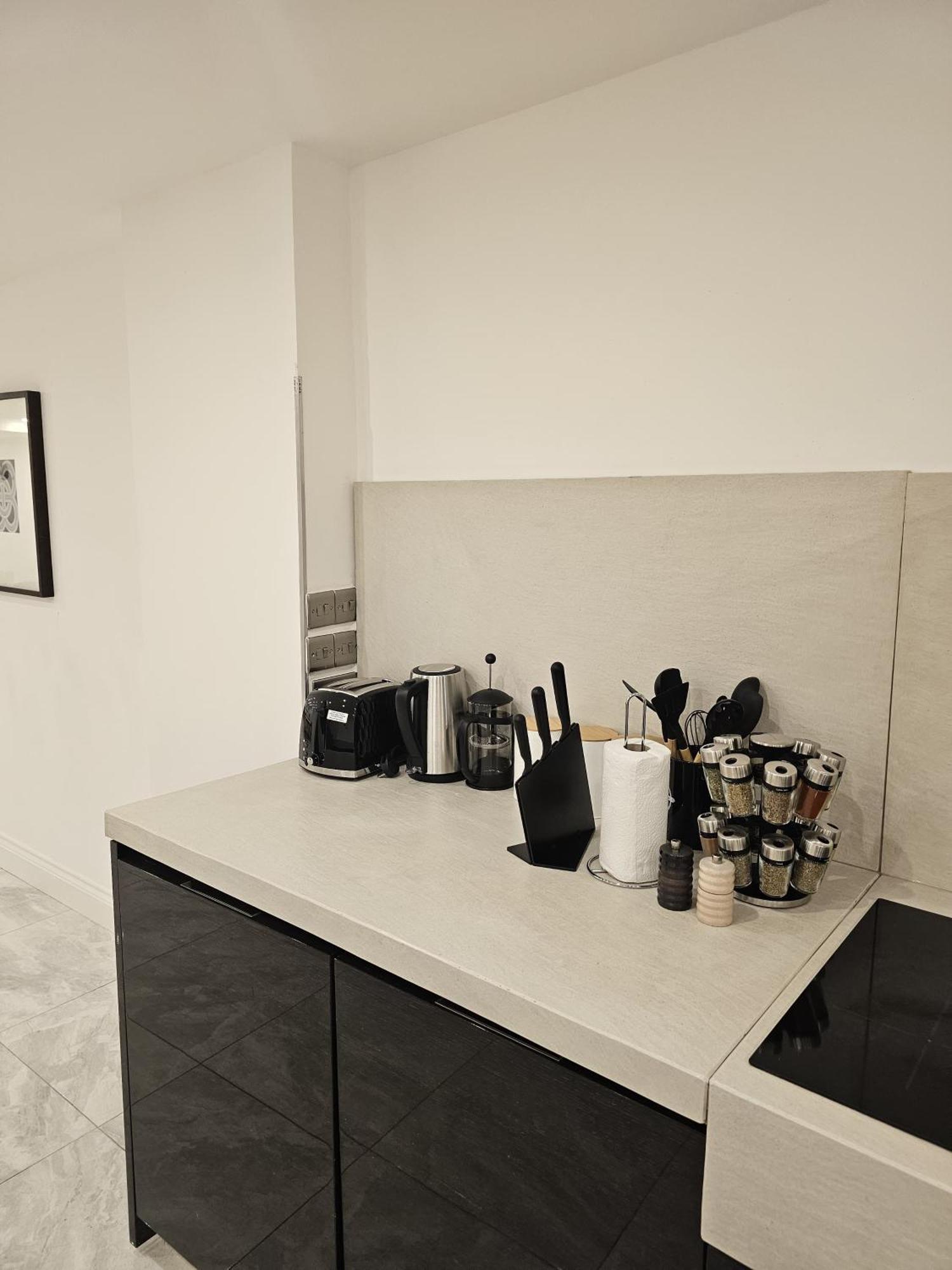 Care London- Elegant & Central, Sloane Avenue, Chelsea London