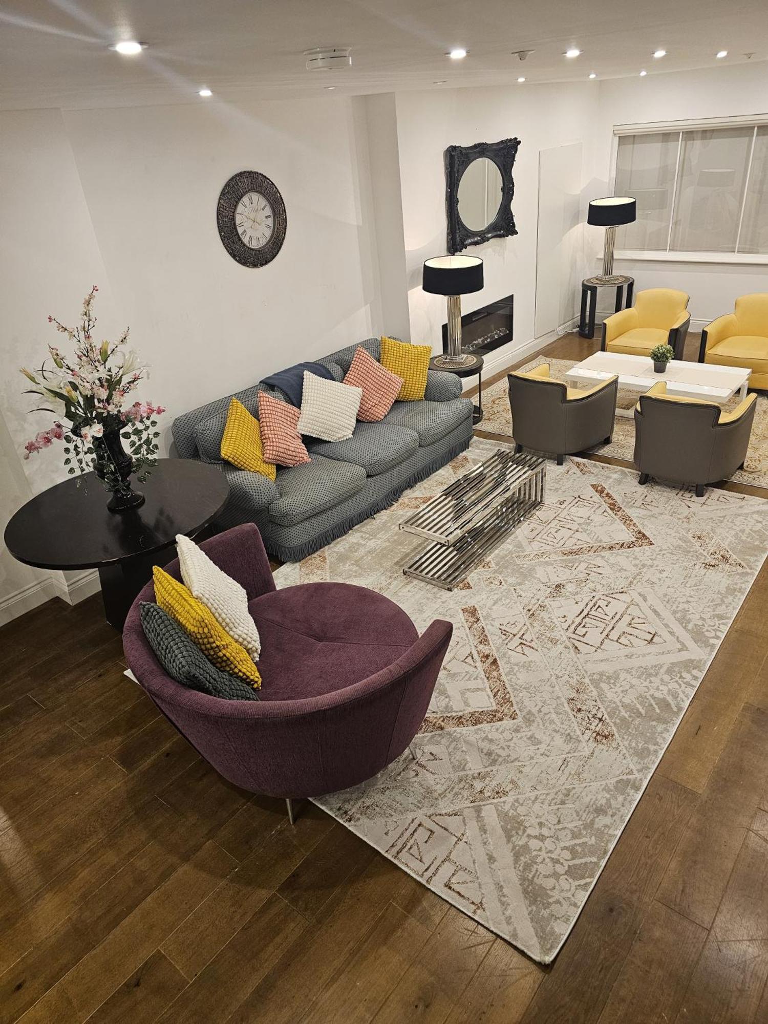 Holiday home Care London- Elegant & Central, Sloane Avenue, Chelsea *