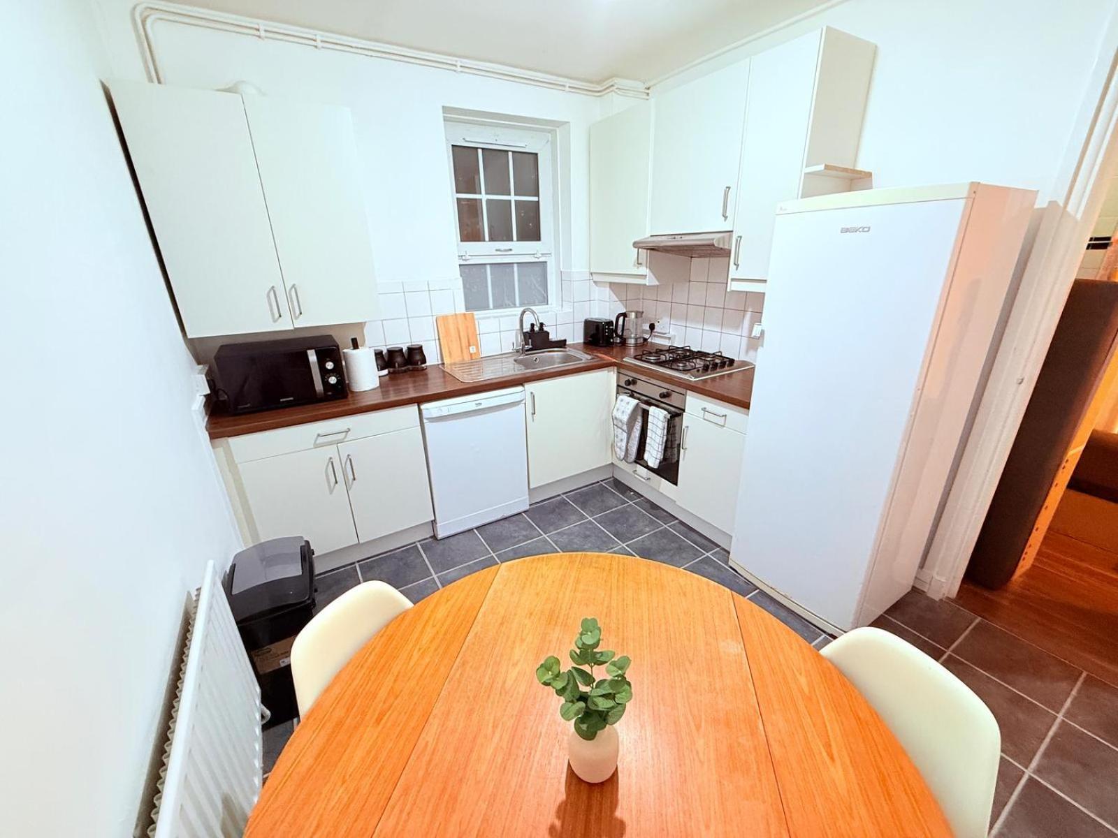 East End Escape - For 6ppl Near - 3mins To Dlr Overground