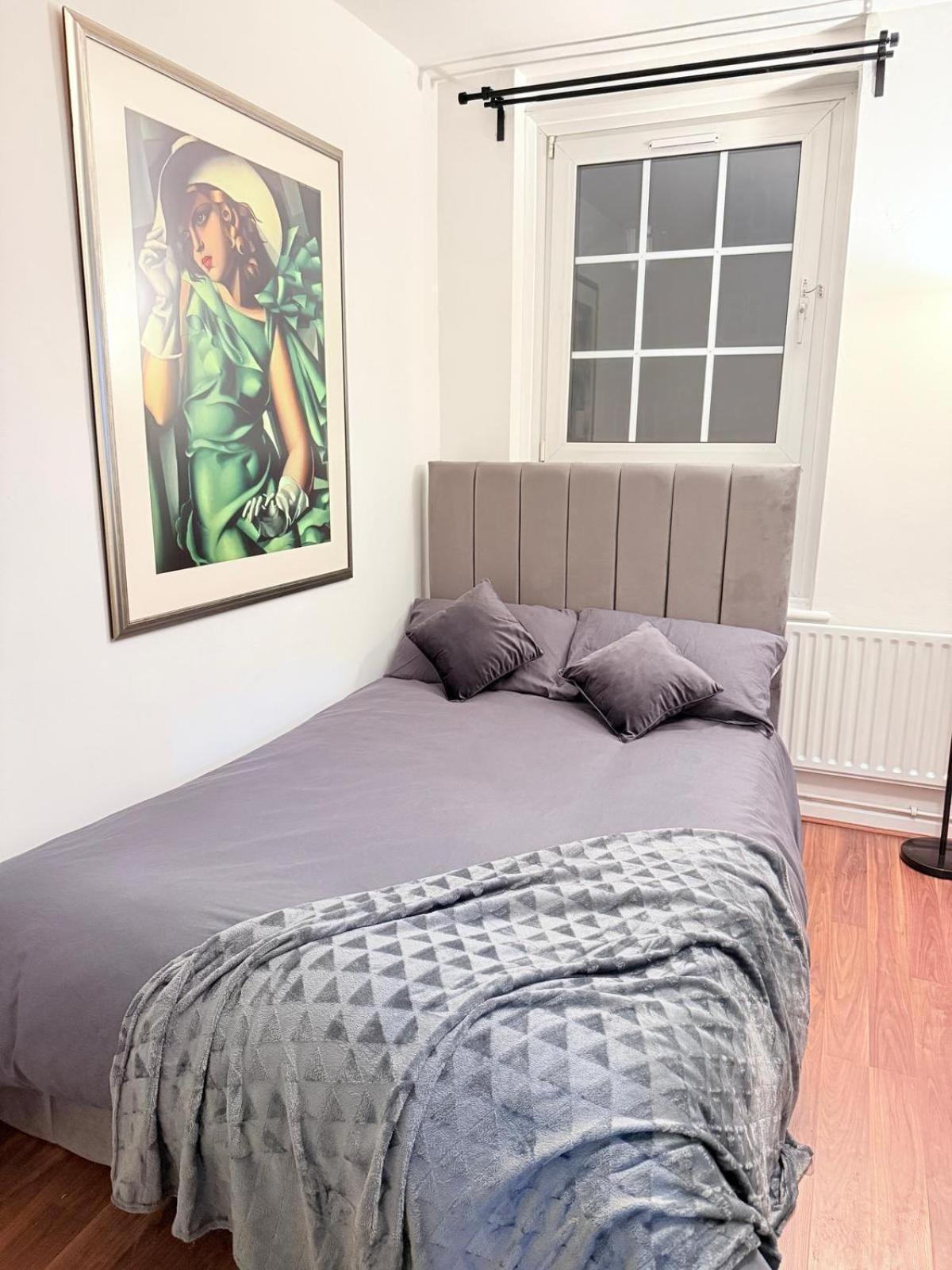 East End Escape - For 6ppl Near - 3mins To Dlr Overground Apartment *