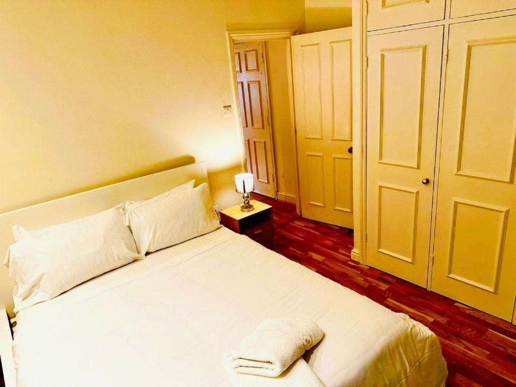 Apartment Lovely Around Kensington And Chelsea Locations W8 Sw5 Sw3 Sw10 By Ricky & Giustina *