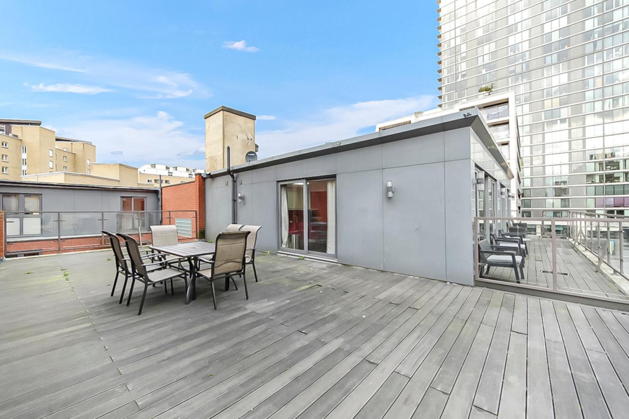 Appartement Large 2 Bed With Massive Balcony In Canary Wharf