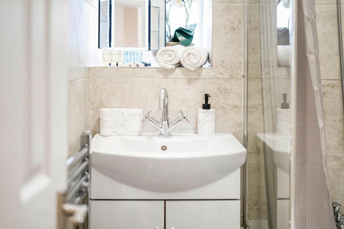 Gem In Waterloo, Apartment *