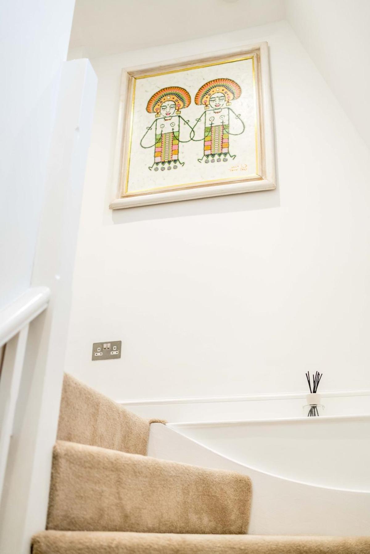 Villaer -air Con- 3bd Mews House - Kensington Palace!