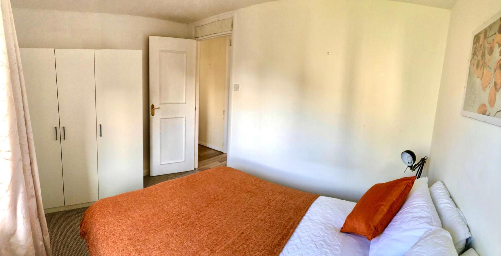 Canada Water Private 2 Beds Flat Apartment