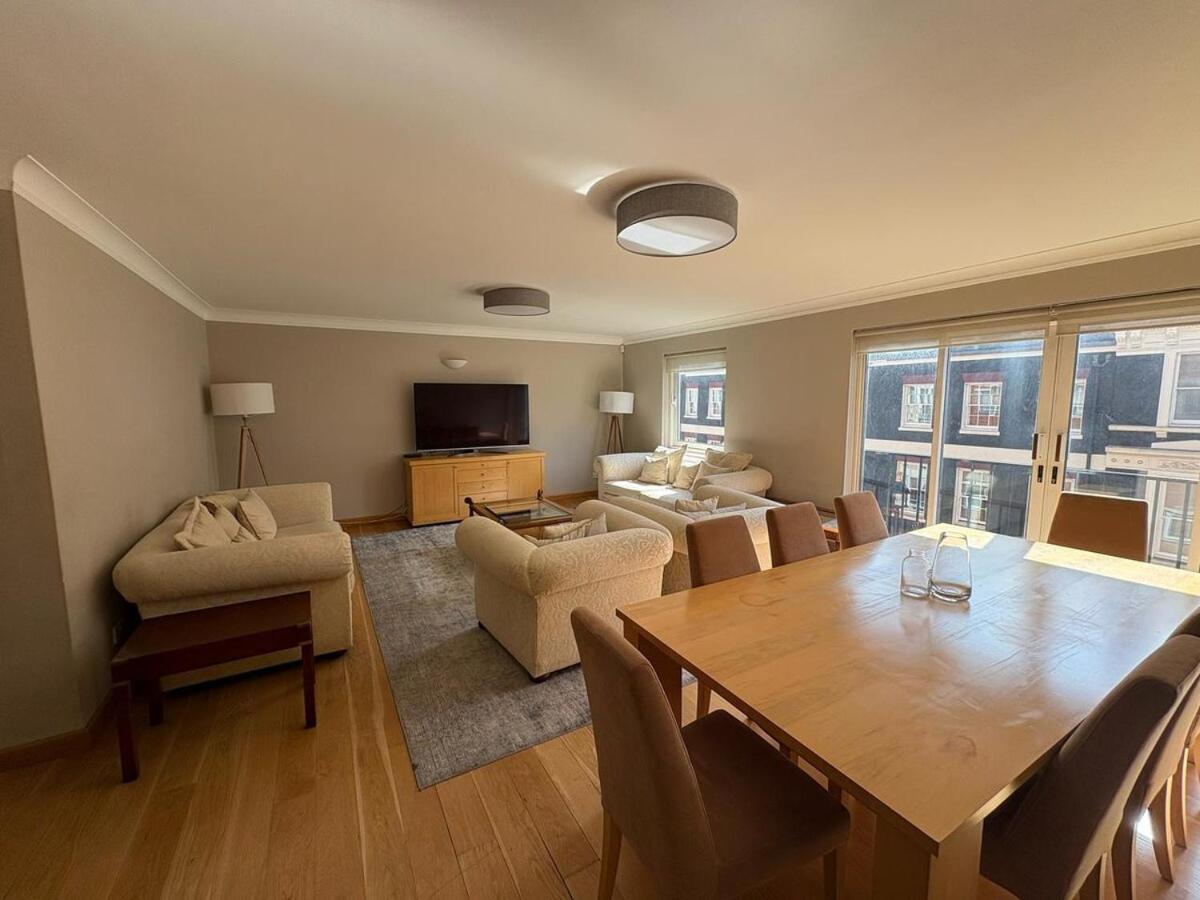 Estatesmen Mayfair Curzon Street Apartment *