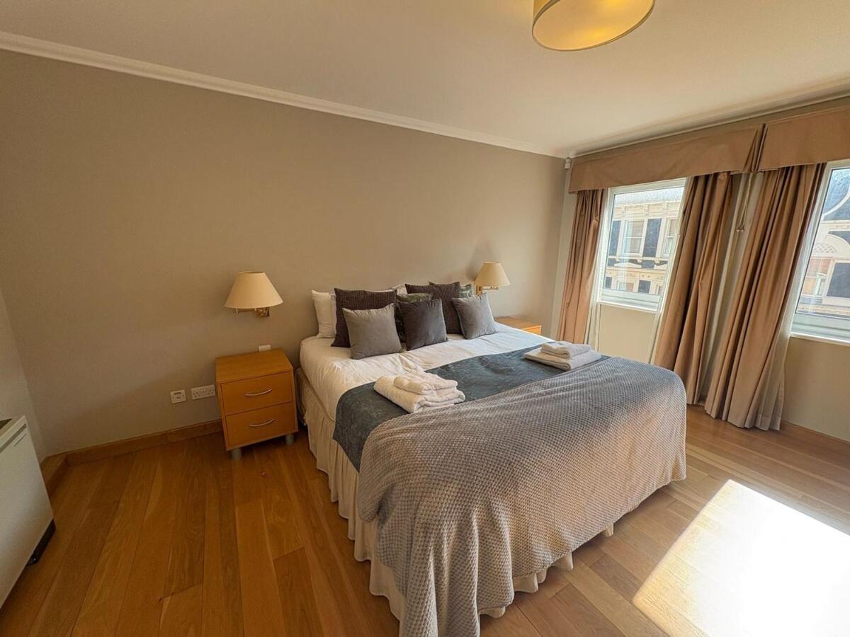 Estatesmen Mayfair Curzon Street London