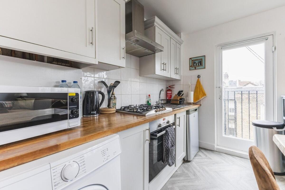Lovely 2br Flat 5 Mins To Tube, Fullham * London