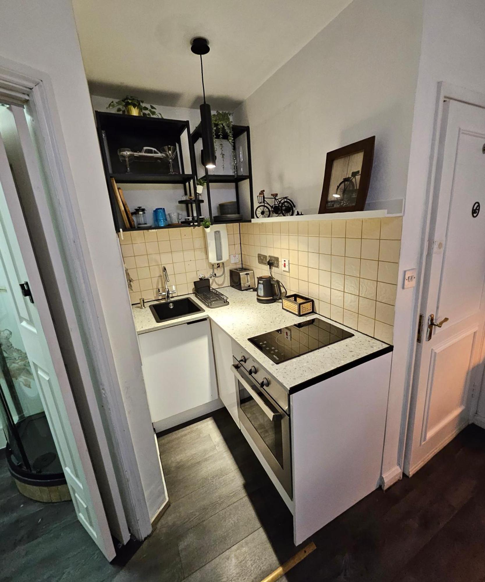 Central London Studios Apartment *