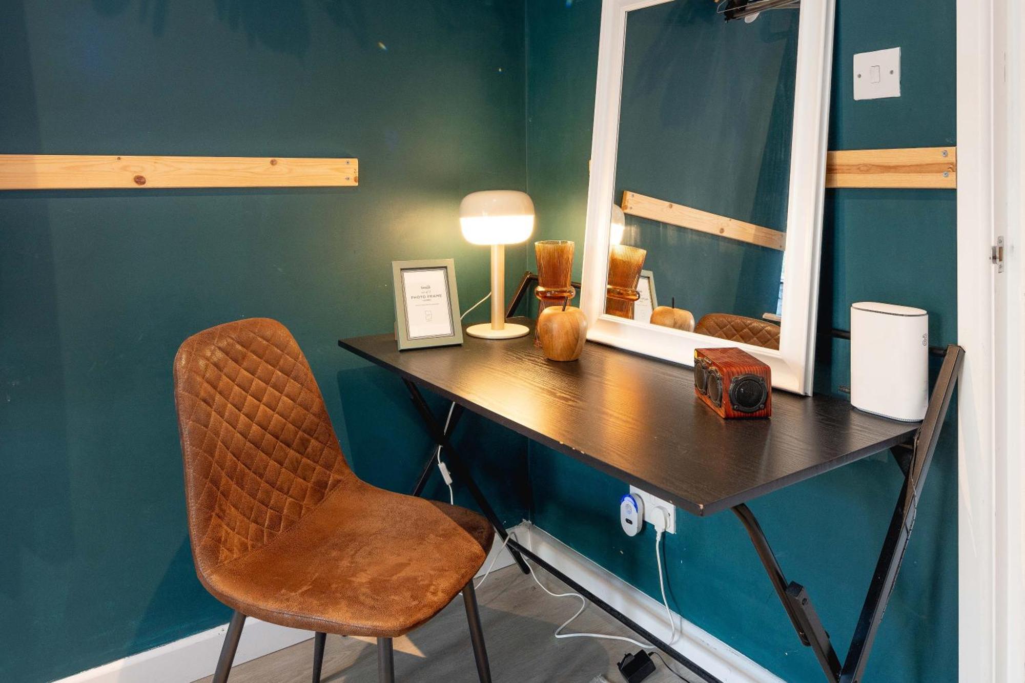3bedrooms Next To Kilburn And Hampstead Station Apartment
