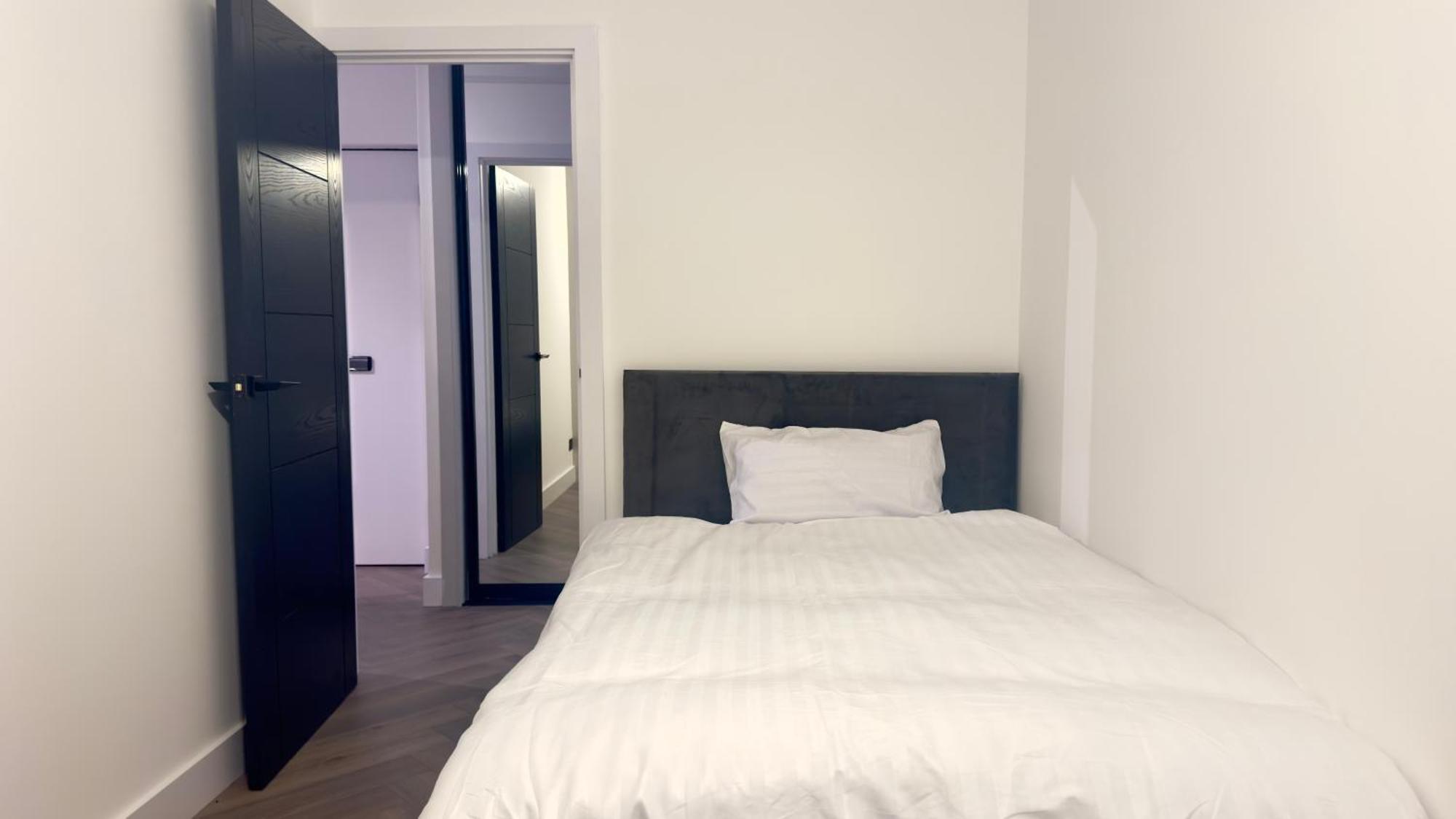 Luxury 2 Bedroom By Aljoori * London