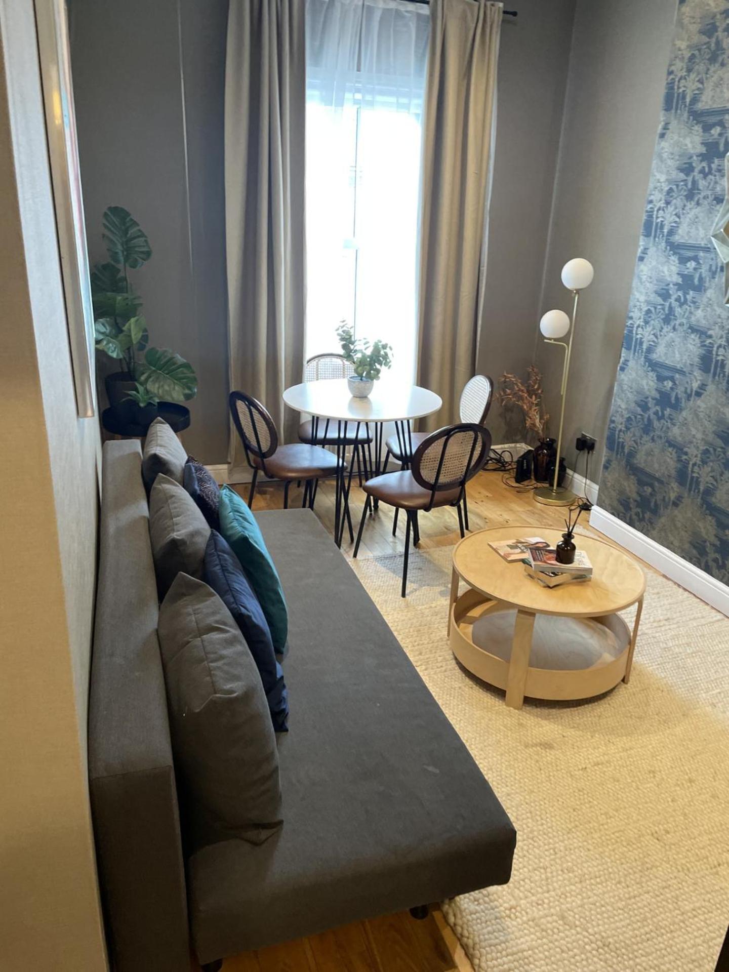 Wb Plaza Apartment London
