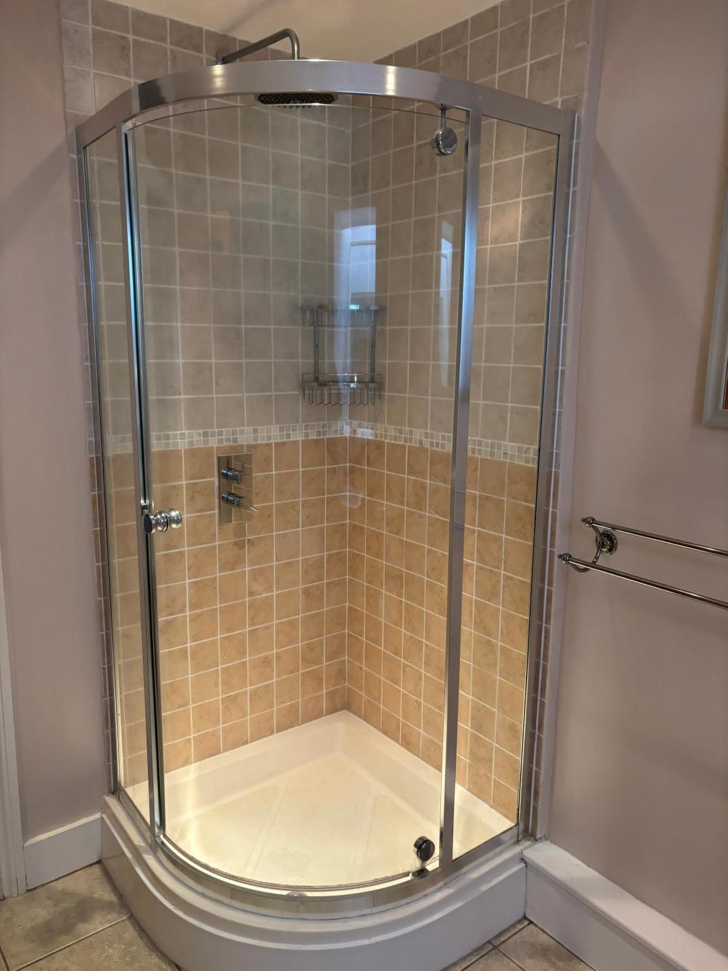 Leilighet With Private Garden London
