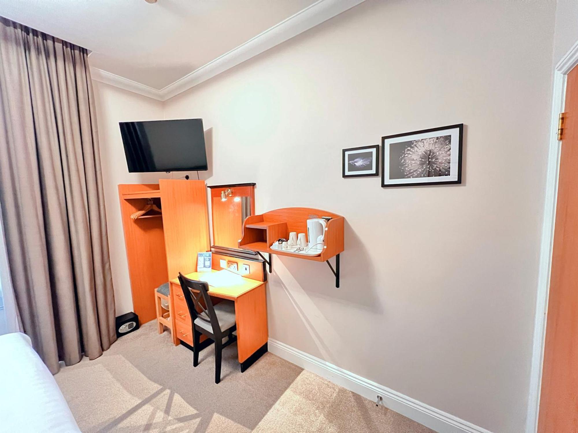 Best Western Corona
