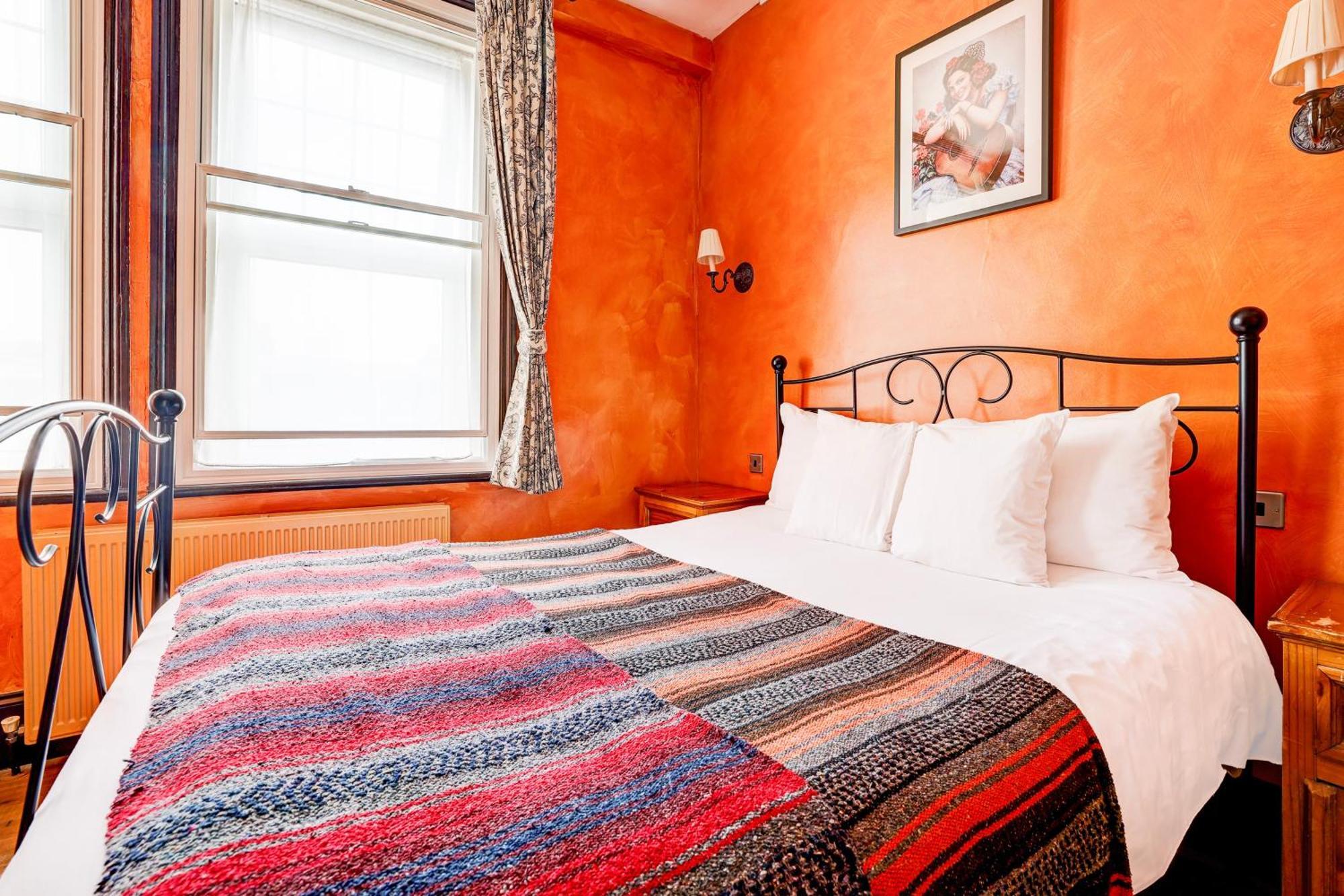 Church Street By Belvilla Guest house London