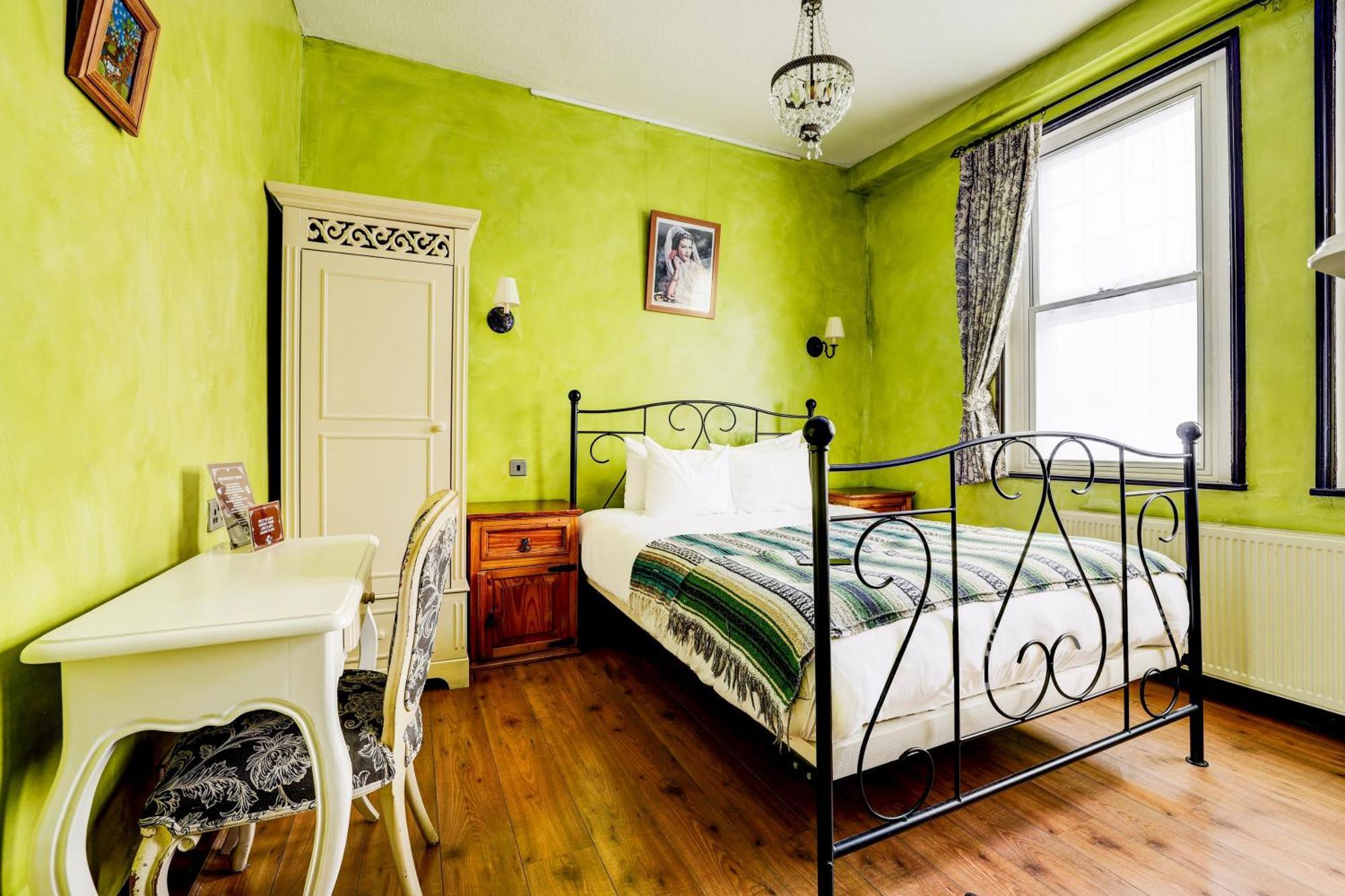 Church Street By Belvilla Guest house London