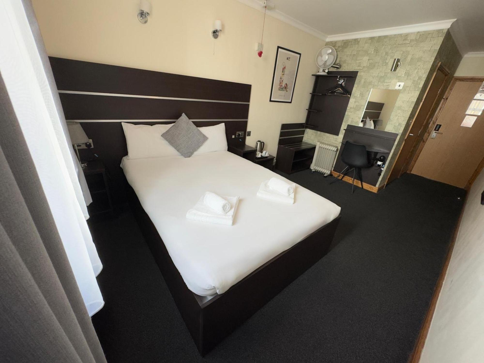 Epsilon Hotel London